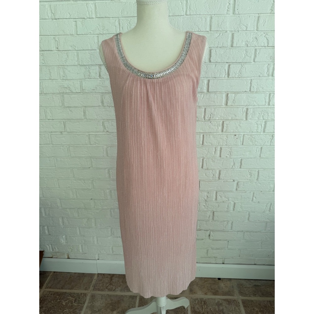 R&M Richards Sheath Dress Womens 12 Pink Excellent Metallic Rhinestone Plisse